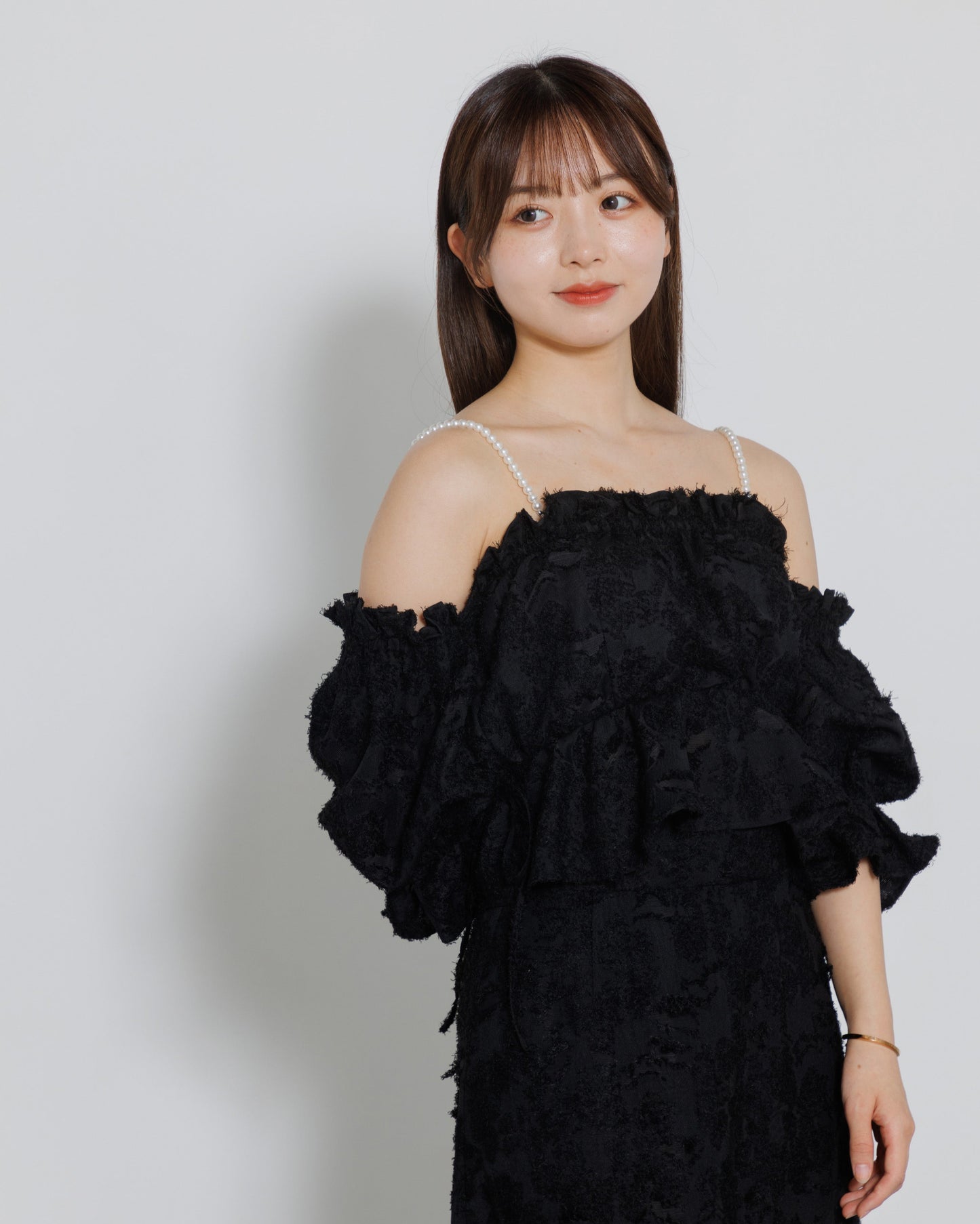 pearl shoulder fringe blouse
