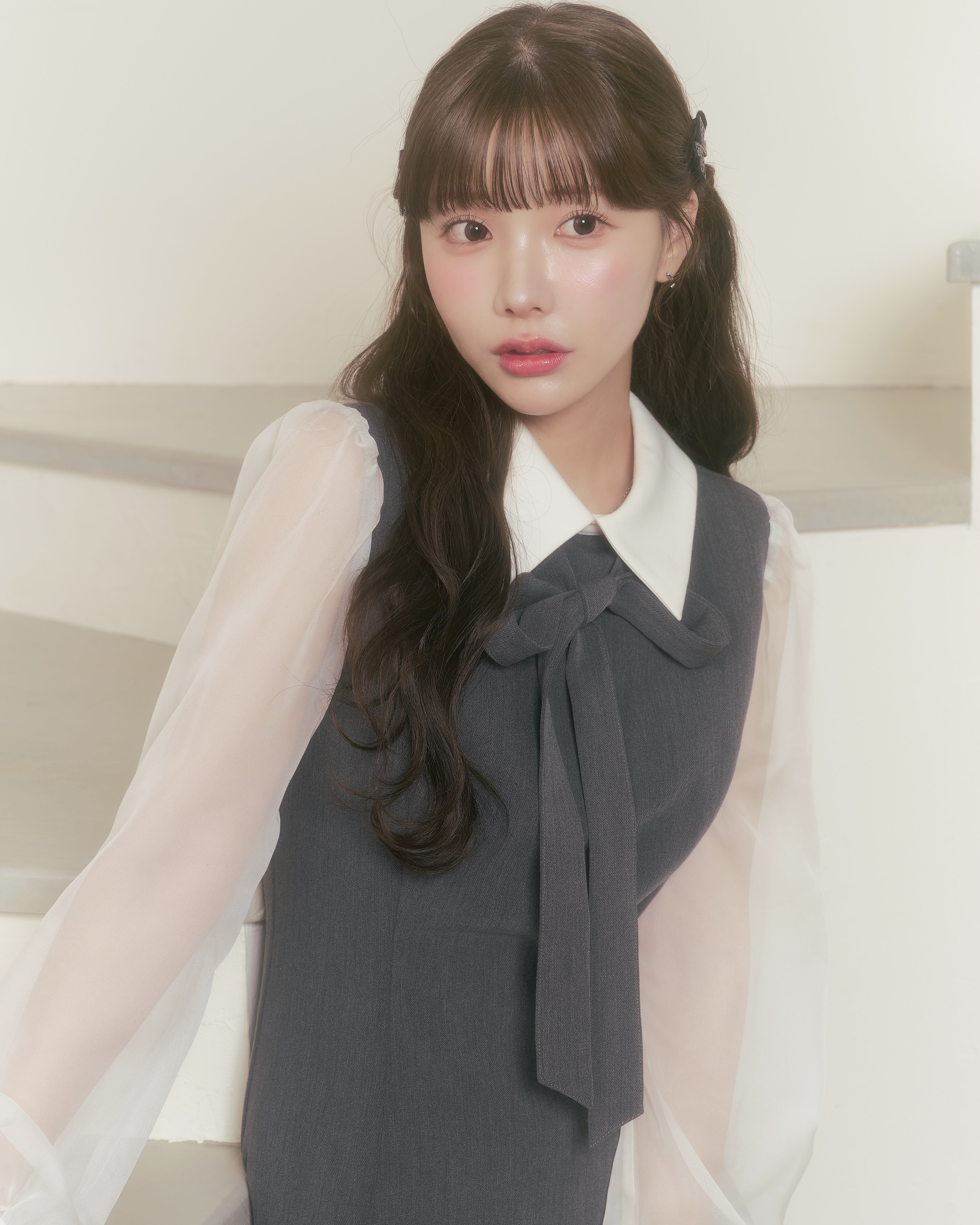 sheer sleeve flare one-piece グレー　Elise sheer sleeve flare one-piece – Élise