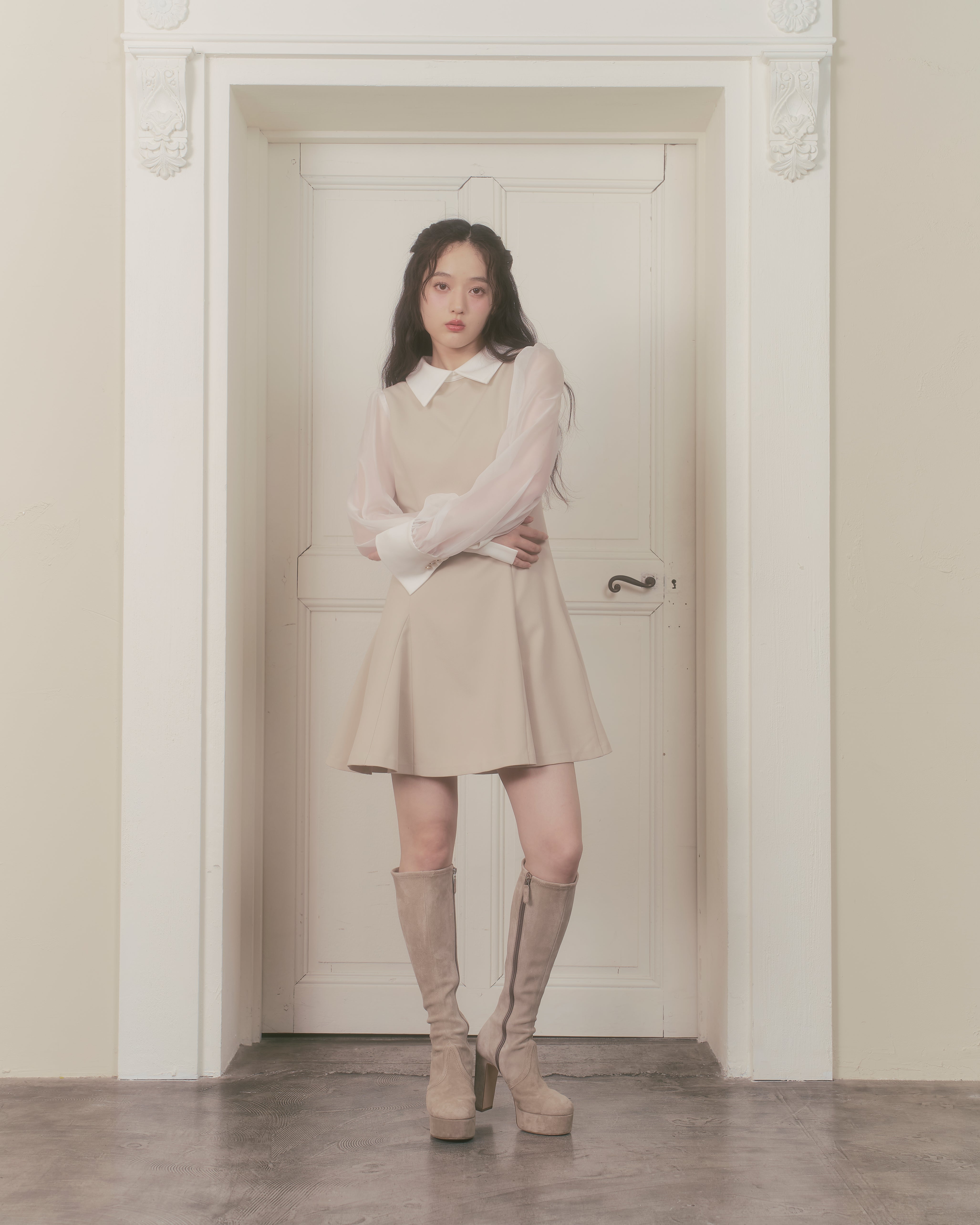 sheer sleeve flare one-piece グレー　Elise sheer sleeve flare one-piece – Élise